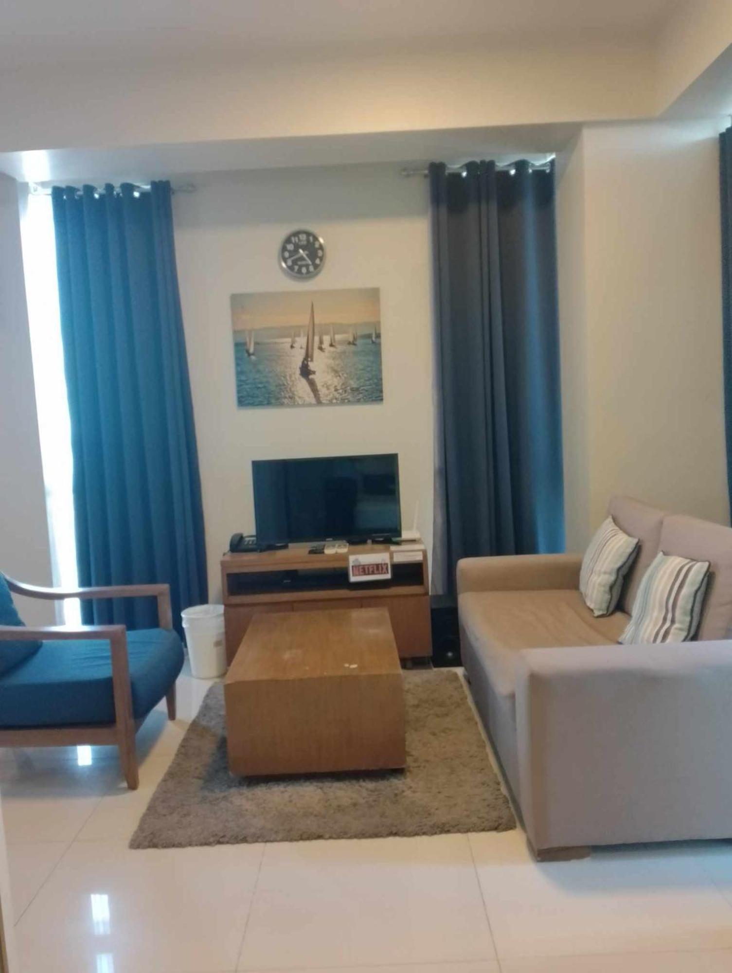 Mactan Newtown Condo With Pool Access มักตัน ภายนอก รูปภาพ